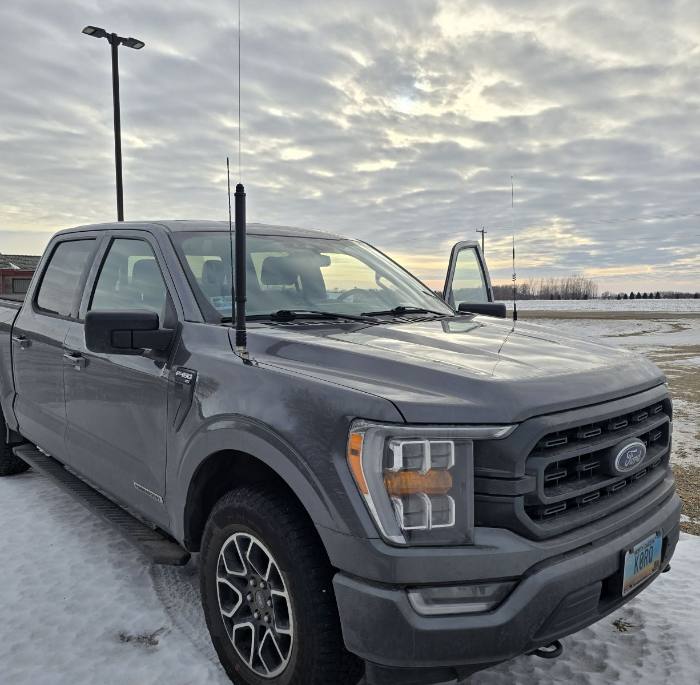 Portable HF station on the tailgate